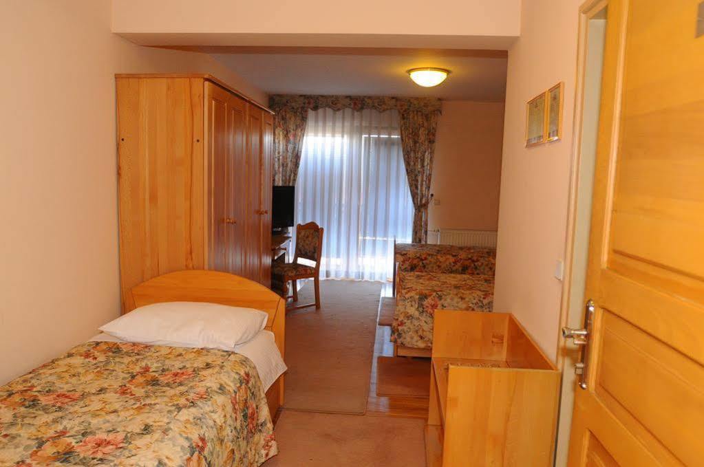 Hotel Vienna Zágráb Kültér fotó