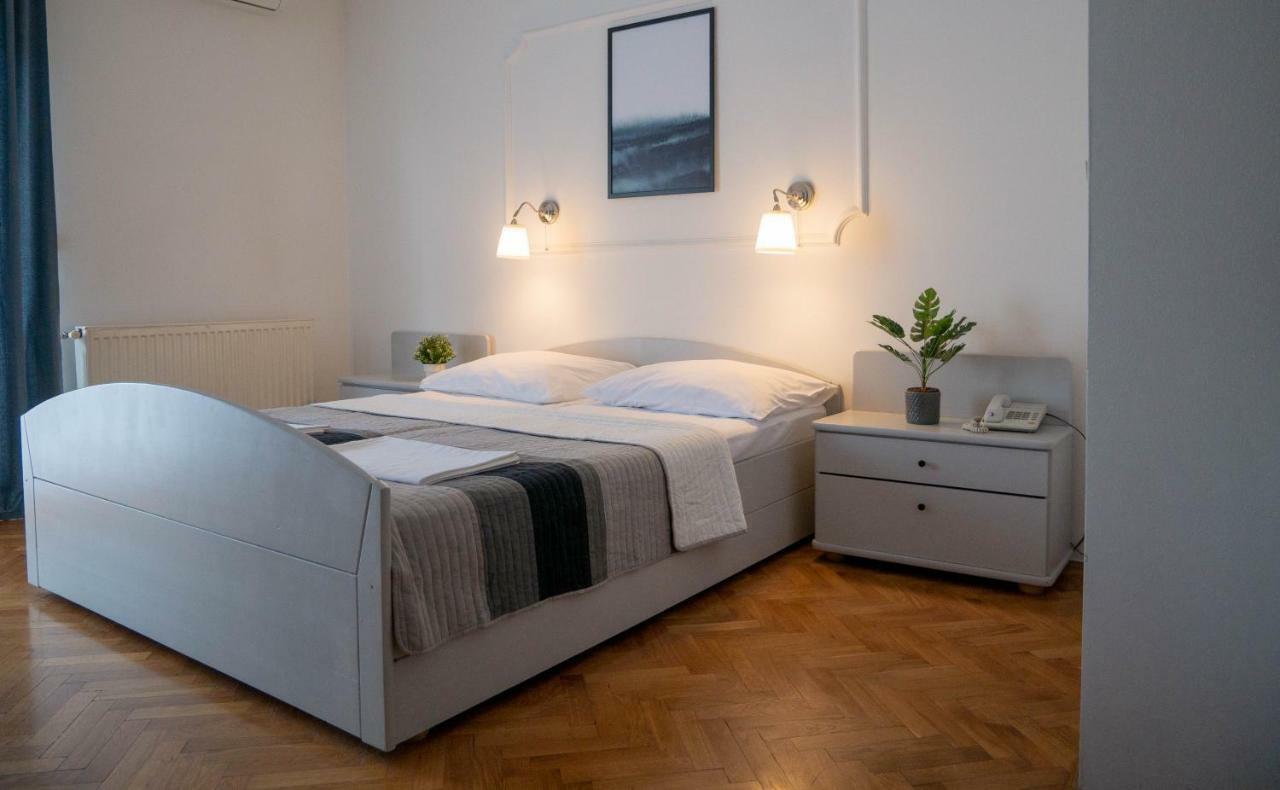 Hotel Vienna Zágráb Kültér fotó